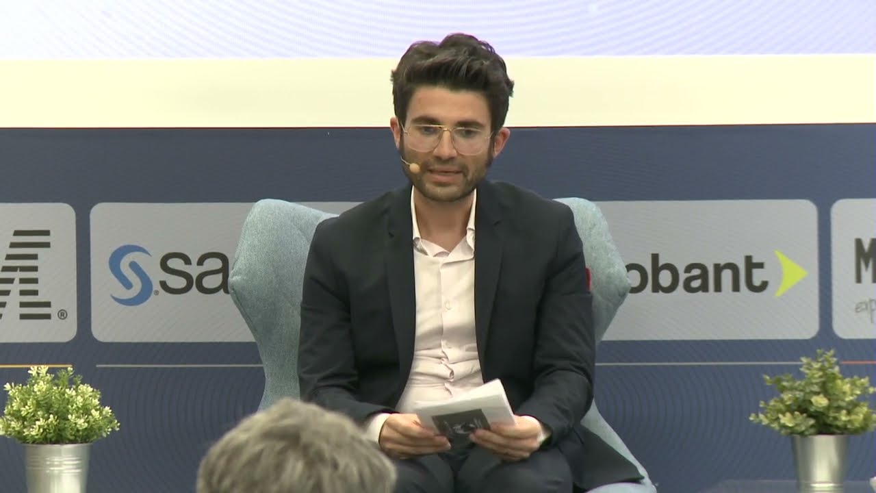 IAEF 22 - Keynote I | De mujer a mujer ¿Nos ayudará la IA? (junto a Valentina y Alba)